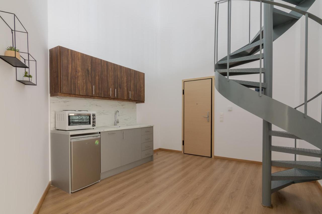Leochares Lifestyle Apartments - Self Check-In Athena Bagian luar foto