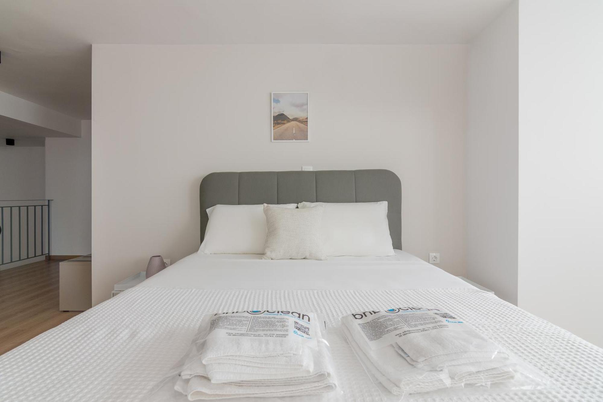 Leochares Lifestyle Apartments - Self Check-In Athena Ruang foto